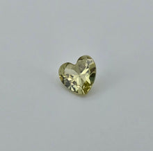 Load image into Gallery viewer, Claddagh ring CZ