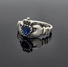 Load image into Gallery viewer, Claddagh ring CZ