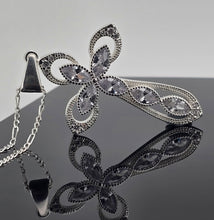 Load image into Gallery viewer, Radiant Faith Cross Pendant