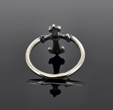 Load image into Gallery viewer, Fleury Cross Ring