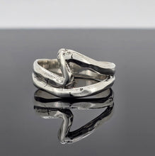 Load image into Gallery viewer, Angle Ring