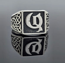 Load image into Gallery viewer, "Q" Old English Alphabet