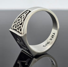 Load image into Gallery viewer, "V"  Old English Alphabet