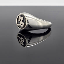 Load image into Gallery viewer, Capricorn Ring