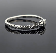 Load image into Gallery viewer, Ouroboros Snake Ring