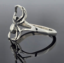 Load image into Gallery viewer, Spider punk Ring