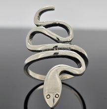 Load image into Gallery viewer, Plain Snake Ring