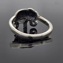 Load image into Gallery viewer, Plain Elephant Ring