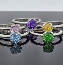 Load image into Gallery viewer, Square Solitaire CZ Ring