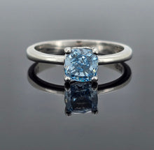Load image into Gallery viewer, Raund Solitaire CZ Ring