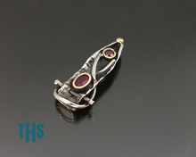 Load image into Gallery viewer, Xbo Pendant