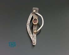 Load image into Gallery viewer, Croco Pendants