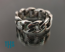 Load image into Gallery viewer, Curb Ring