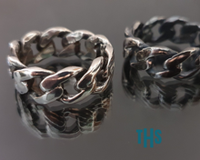 Load image into Gallery viewer, Curb Ring