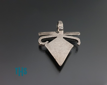 Load image into Gallery viewer, Hitu Pendant