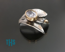 Load image into Gallery viewer, Lifo Pendant