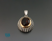 Load image into Gallery viewer, Doty Pendant