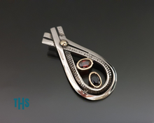 Load image into Gallery viewer, Azul Pendant