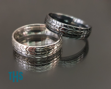 Load image into Gallery viewer, Tyre Ring