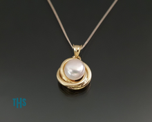 Load image into Gallery viewer, Perlo Pendant