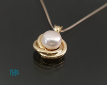 Load image into Gallery viewer, Perlo Pendant