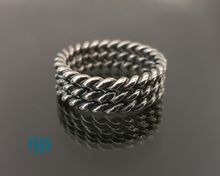 Load image into Gallery viewer, Triple Twisted Ring