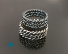 Load image into Gallery viewer, Triple Twisted Ring