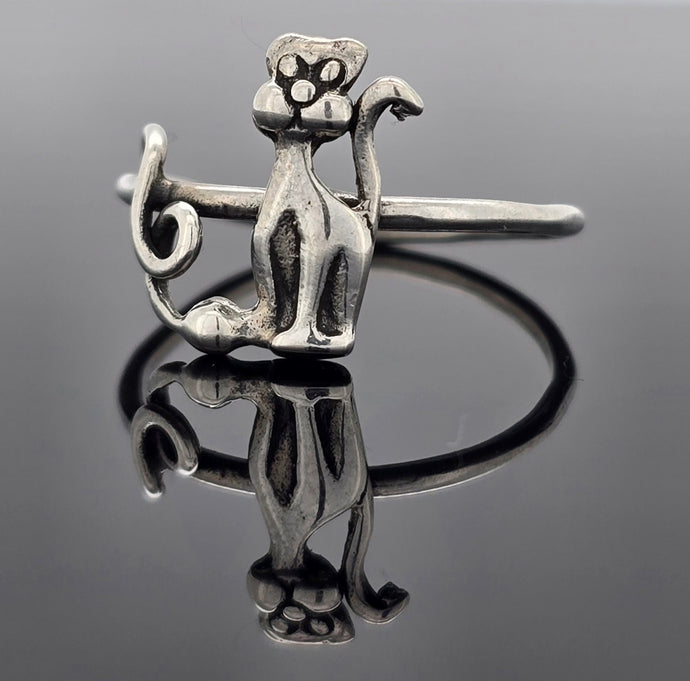 Cat Ring