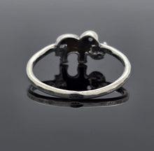 Load image into Gallery viewer, Baby Elephant Ring
