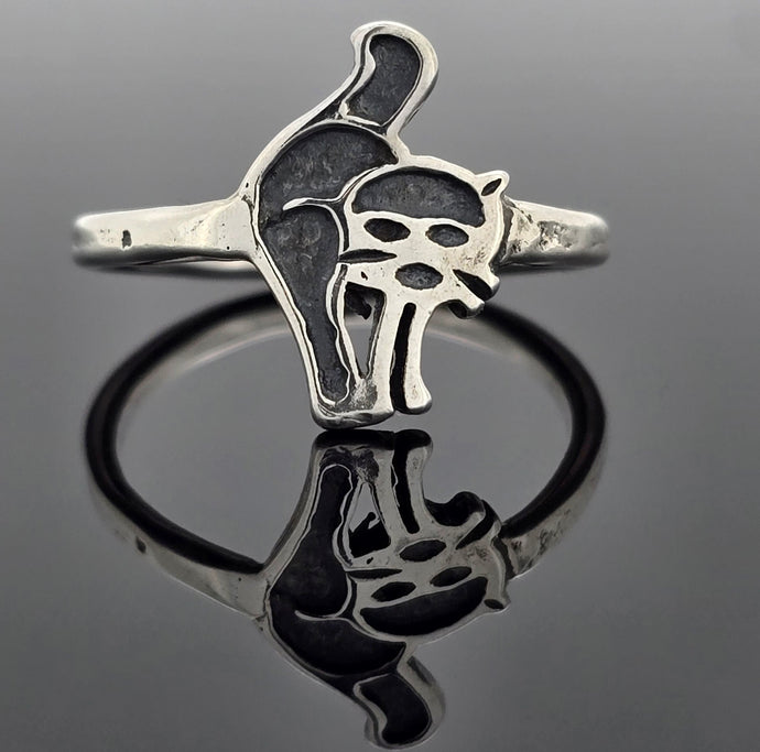 Cat Ring