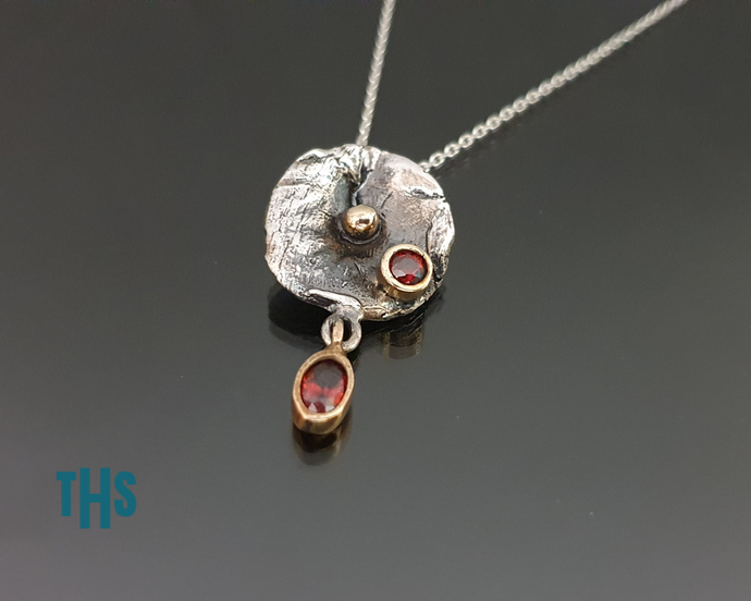 Roundleaf Pendant