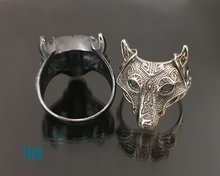 Load image into Gallery viewer, Wolf Ring

