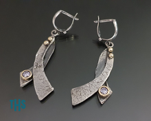 Load image into Gallery viewer, Samo Earrings
