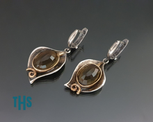 Load image into Gallery viewer, Mago Earrings
