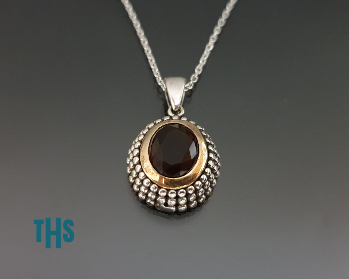 Doty Pendant